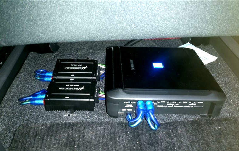 Alpine MRV-F300 Full Review And Details: A Great Sounding 4